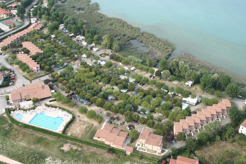 Residence Villaggio Tiglio Sirmione Exterior photo