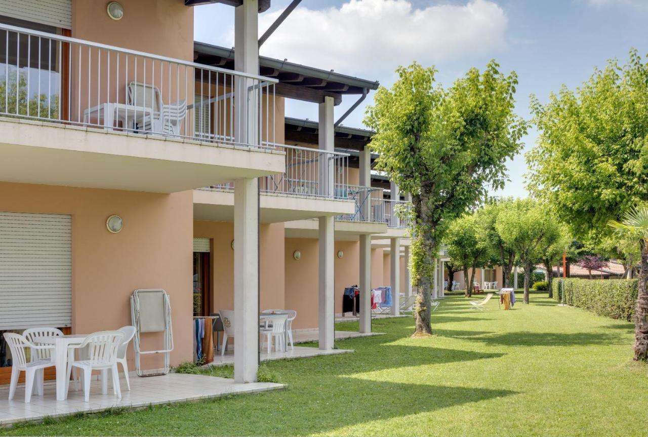 Residence Villaggio Tiglio Sirmione Exterior photo