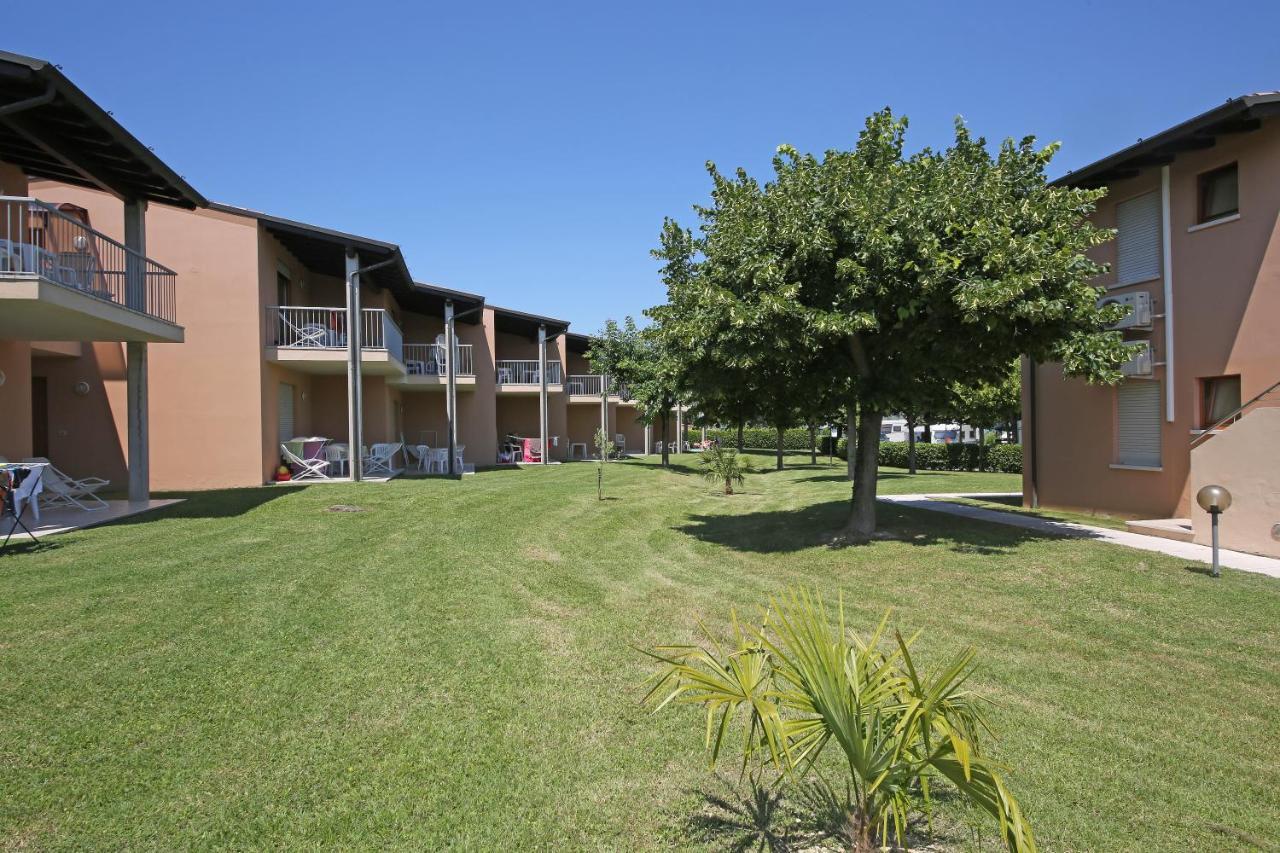 Residence Villaggio Tiglio Sirmione Exterior photo